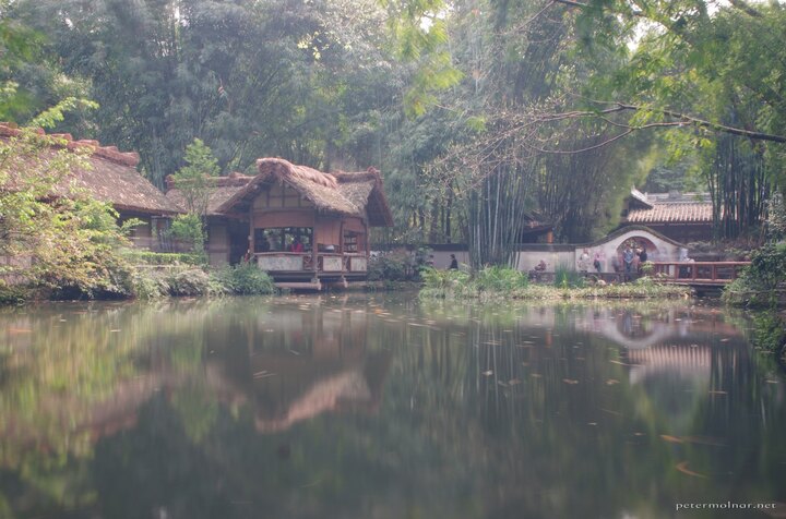 Another beautiful pond opposite the cottage
itself