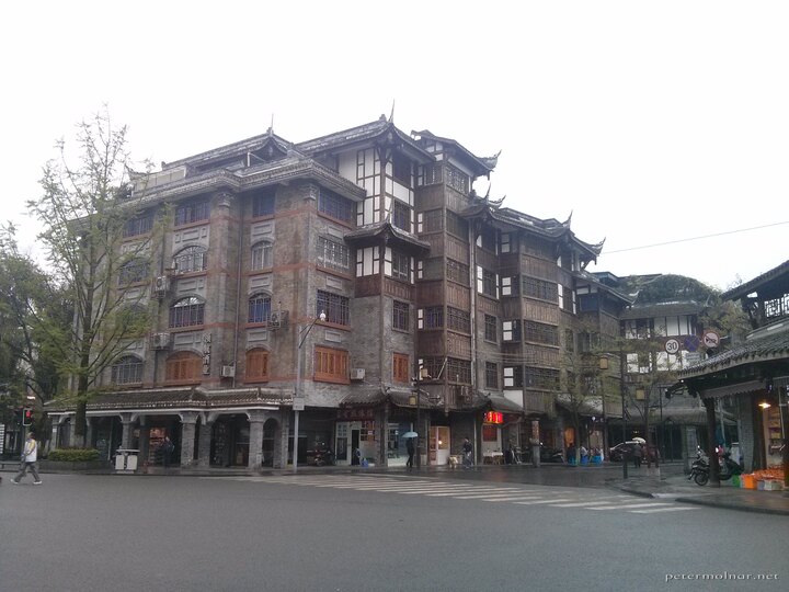 A mix of modern and ancient in a building in
Dujiangyan