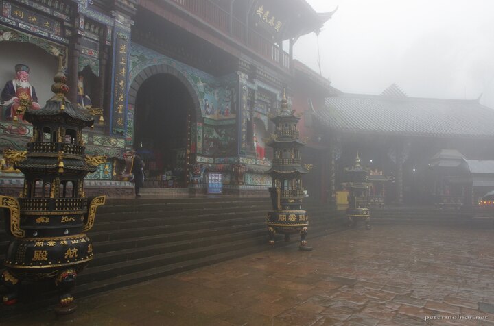 Misty, wet, but still magnificent: Taoist temple on Mount
Qingcheng