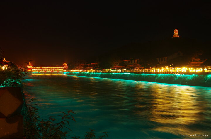 Dujiangyan at night 3
